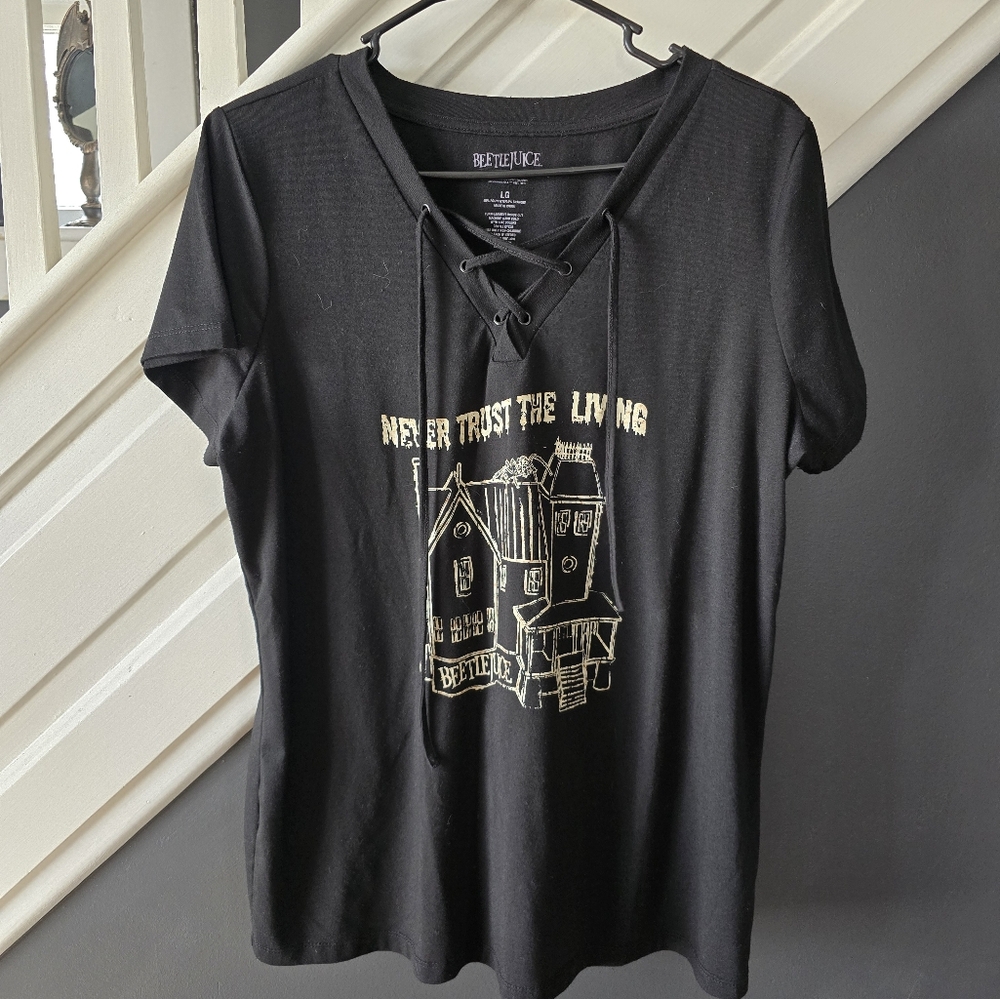 Beetlejuice top